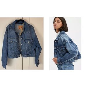 LEVI's Cropped Oversized Trucker Jacket Sz Small